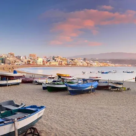 Daire Riquino-estudio Playa Canteras *
